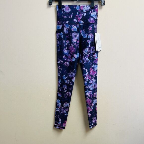 Athleta NWT Women Salutation Stash Pocket II Printed Tight Dappled Bloom Sz XXS - Picture 1 of 11